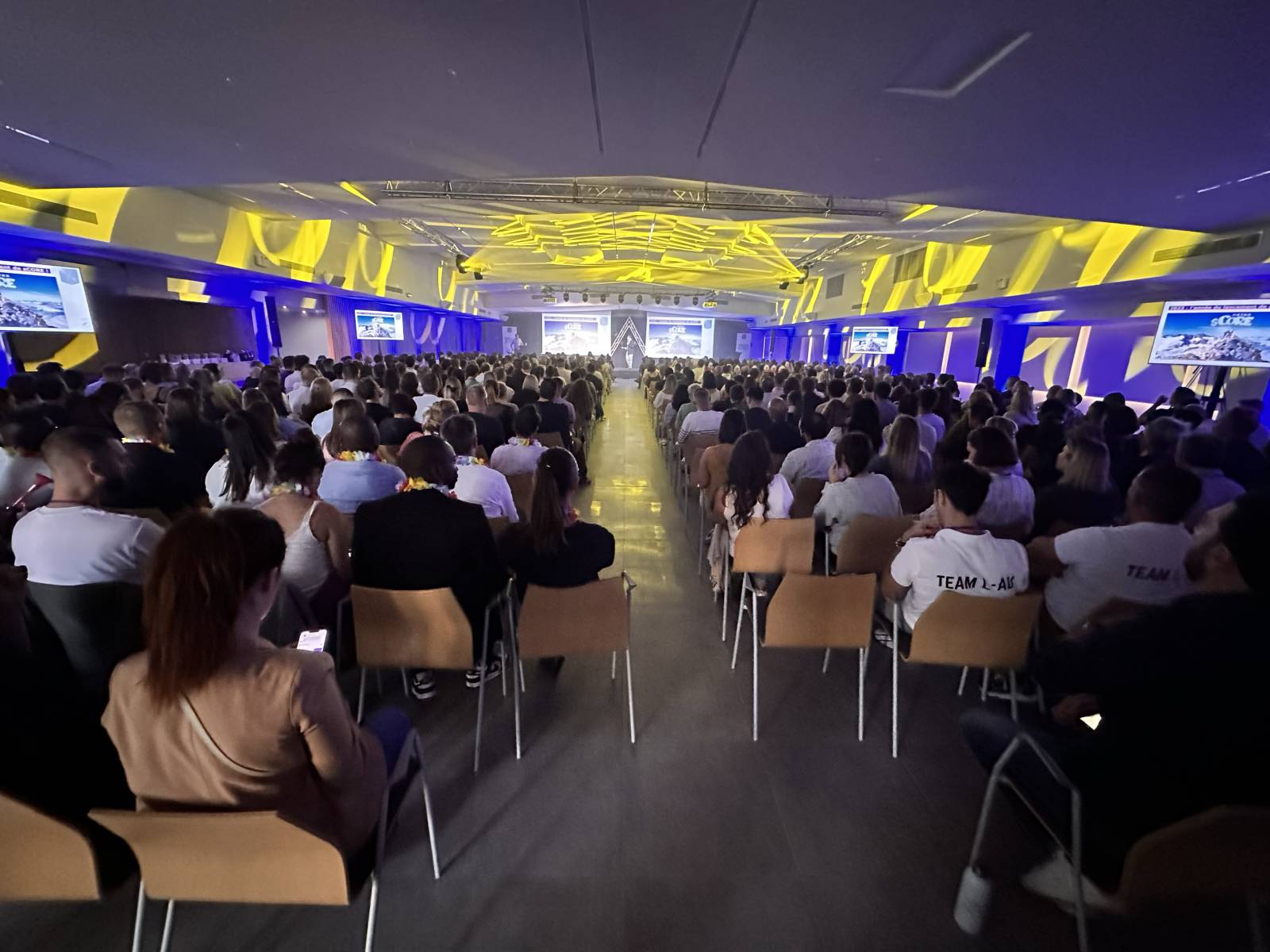 Séminaire pour entreprise sur l'ile des Embiez Salle Sainte Marthe