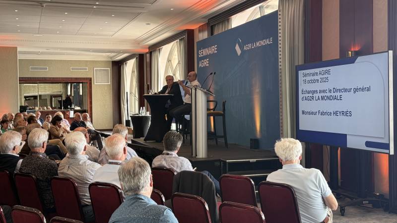 Location écran tv hôtel Hyatt à nice dans les alpes maritimes