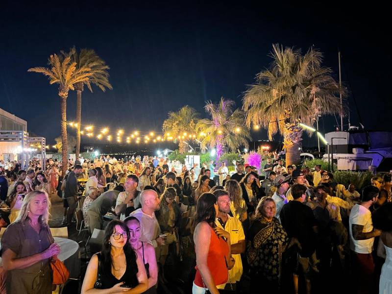 Soirée plage ile des embiez location matériel guirlandes guinguettes à six fours