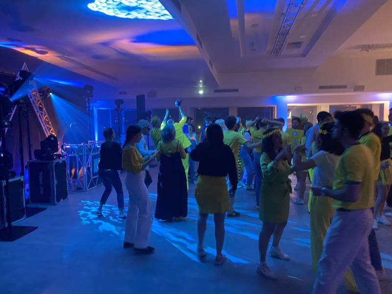 Soirée dj entreprise six fours var région paca sud de la france