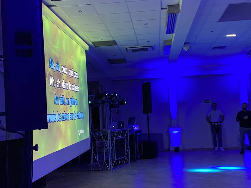 Soirée karaoke ÎLE DES EMBIEZ dans le var