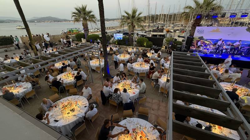 location de matériel et prestation technique pour concert et soirée sur ile des embiez