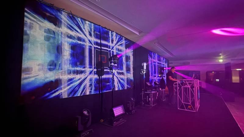prestation technique pour séminaire et soirée à six fours dans le var