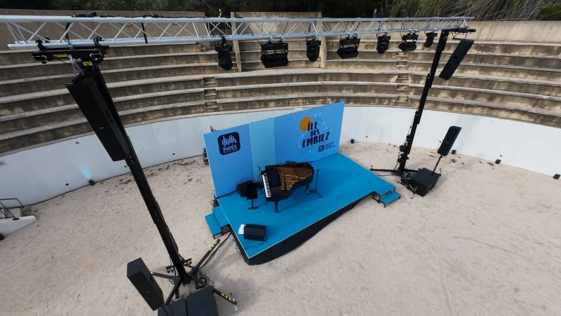 location podium et scène sur nice dans les alpes maritimes