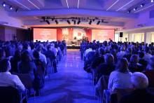 Notre zone d'activité pour ce service Installation de prompteurs et éclairage pour séminaires et congrès avec techniciens qualifiés pour une réalisation parfaite